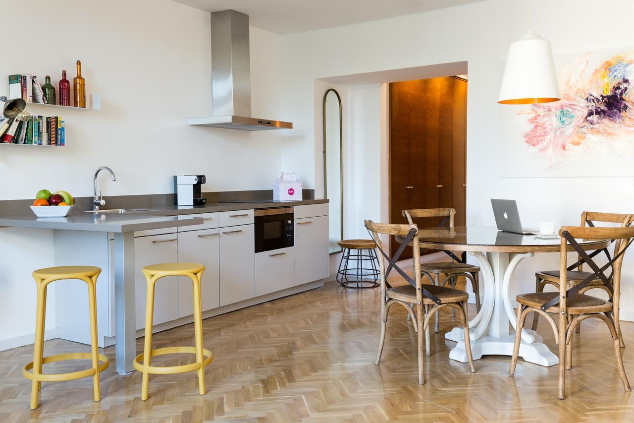 Apartamento Puerta Catedral Indias Lofts Sevilla Exterior foto
